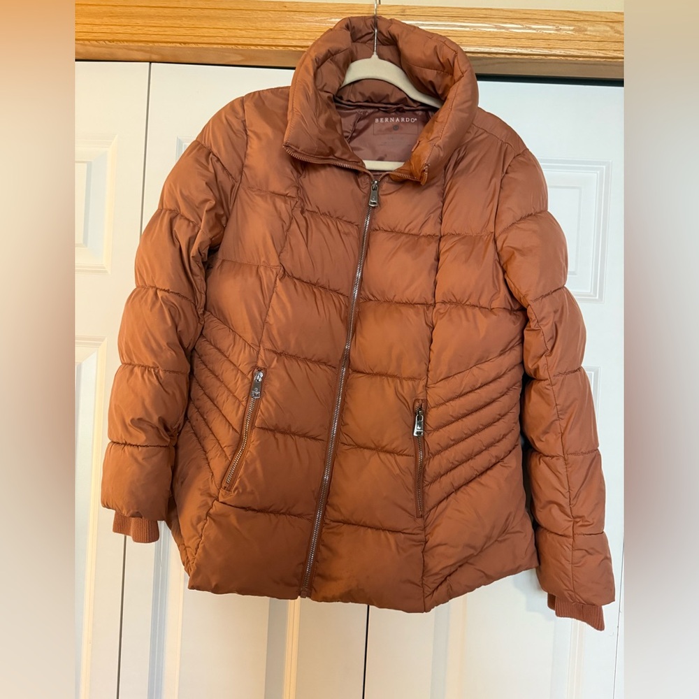 Bernardo Women's Rust Puffer Jacket